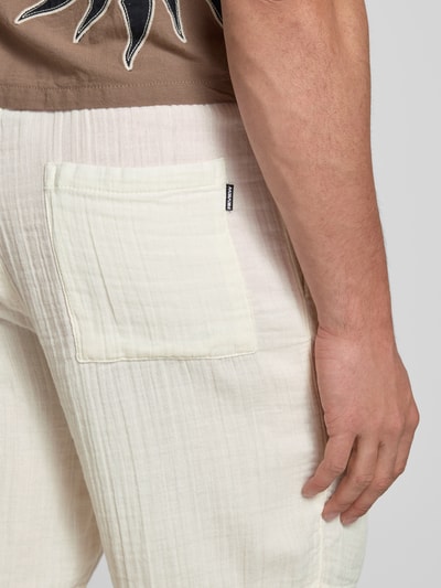 REVIEW Regular Fit Shorts aus Musselin Ecru 3