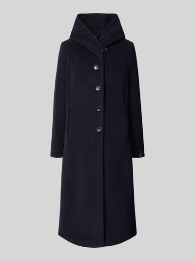 Produktfoto, dunkelblauer Mantel mit Schalkragen und Knopfverschluss, Eingrifftaschen, Modell 'Nella' von Milo Coats, Regular Fit, glatte Textur.