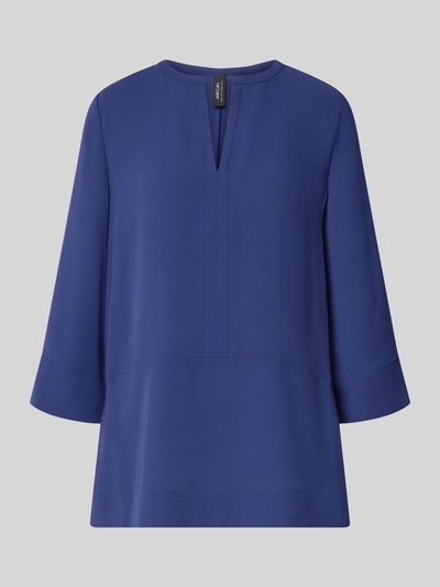 Produktfoto, Regular Fit Bluse mit V-Ausschnitt und 3/4-Arm von Marc Cain in sattem Blau, glatte Oberfläche, Teilungsnähte, Rückenlänge 71 cm, Ärmellänge 51 cm, Größe 36