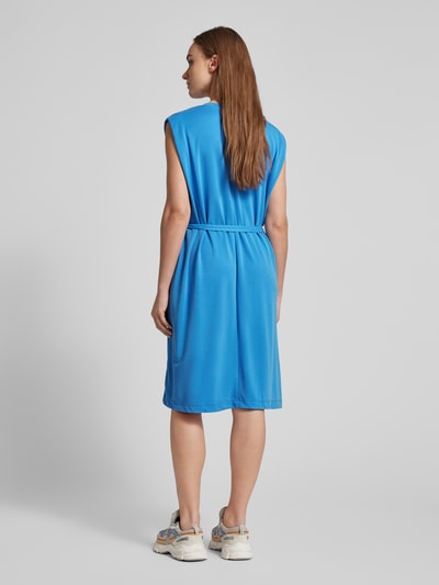 MSCH Copenhagen Knielange jurk met stoffen ceintuur, model 'Juniper' Koningsblauw - 5