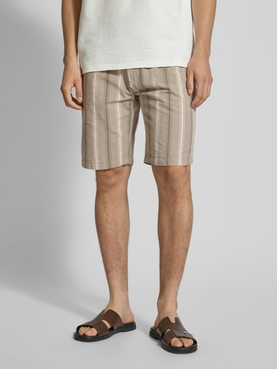 MCNEAL Korte regular fit broek met achterzak Lindegroen - 4