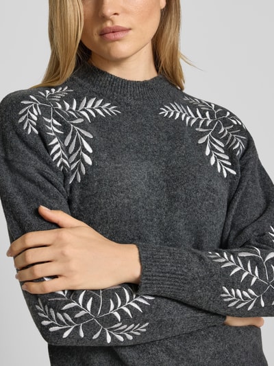 B.Young Sweter z dzianiny z prążkowanymi wykończeniami model ‘Magge’ Średnioszary melanż 3