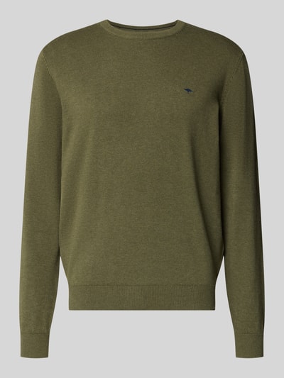 Produktfoto, Strickpullover mit gerippten Abschlüssen von Fynch-Hatton in Olivgrün, reine Baumwolle, Regular-Fit, Rundhalsausschnitt, dezentes Label-Stitching