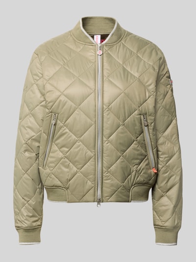 Produktfoto, Steppjacke mit Zweiwege-Reißverschluss Modell 'BOY' von Frieda & Freddies w kolorze jasnozielonym, krój regular fit, stójka, kieszenie na zamek, długość tyłu w rozmiarze 36: 20 cm, szerokość ramion w rozmiarze 36: 16 cm, szerokość klatki piersiowej w rozmiarze 36: 21 cm, długość rękawa w rozmiarze 36: 24 cm, pikowana powierzchnia, wyraźna faktura quilting