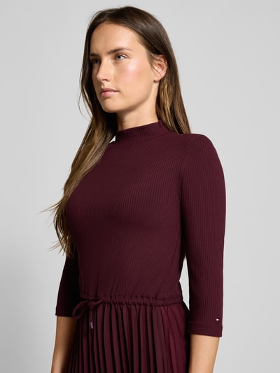 Tommy Hilfiger Sukienka casualowa taliowana z mieszanki wiskozy  Bordowy 3