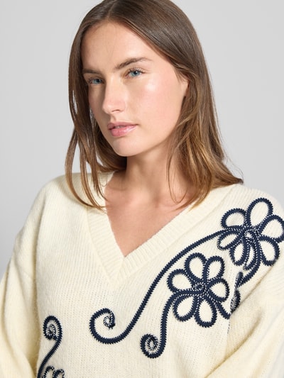 ZABAIONE Gebreide pullover met V-hals en stitchings, model 'El44in' Ecru - 3