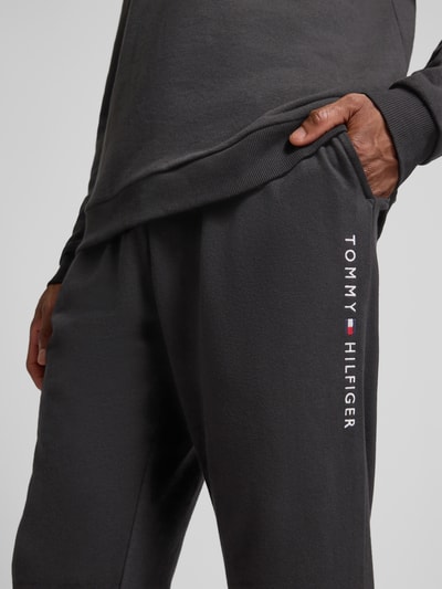 Tommy Hilfiger Regular Fit Sweatpants aus Baumwoll-Mix Black 3