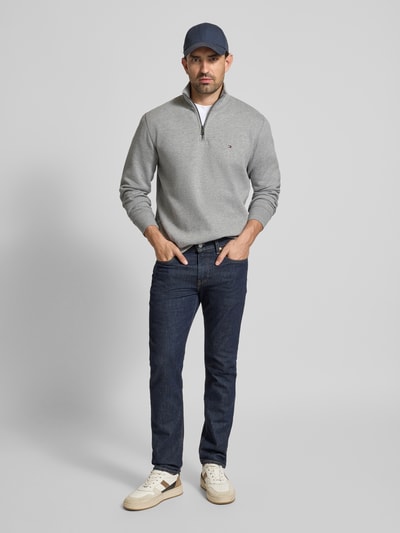 Tommy Hilfiger Sweter z mieszanki bawełny Jasnoszary 1