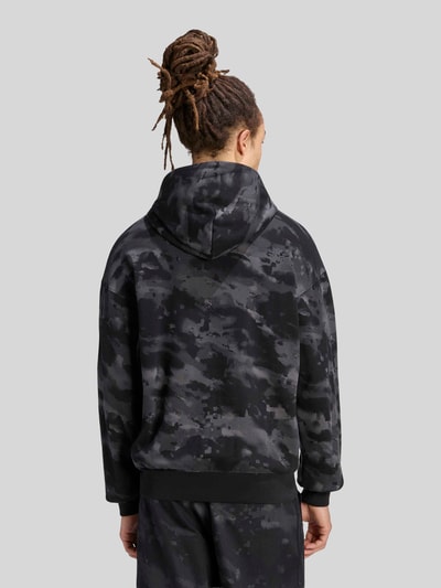 adidas Originals Bluza rozpinana o kroju relaxed fit z czystej bawełny Czarny 4