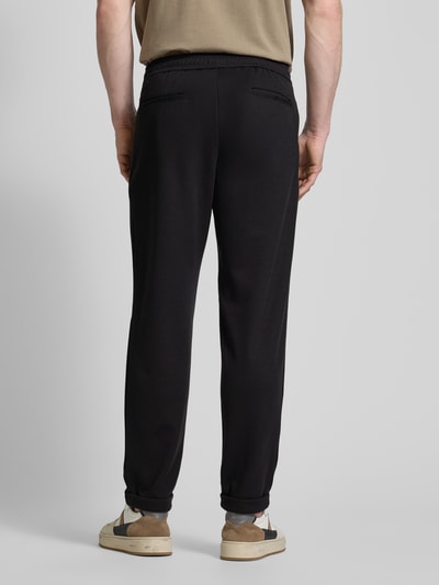 MCNEAL Tapered Fit Bundfaltenhose mit Strukturmuster Black 5