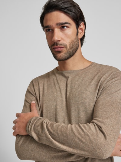 Christian Berg Men Regular Fit Strickpullover aus reiner Baumwolle mit Rundhalsausschnitt Taupe Melange 3