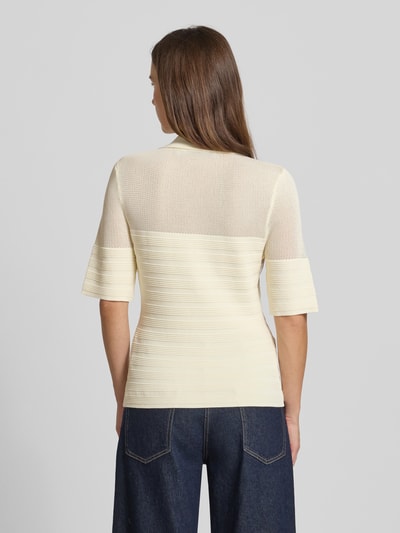 Gestuz Poloshirt van viscosemix met korte knoopsluiting Beige - 5