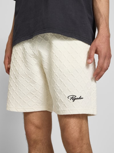 Pegador Relaxed fit korte broek met structuurmotief, model 'Jovren' Offwhite - 3