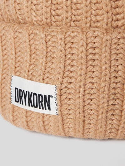 Drykorn Mütze mit Label-Patch Modell 'Lester' Beige 2