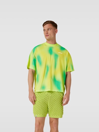 Bonsai Oversized T-Shirt mit Allover-Muster Neon Gruen 4