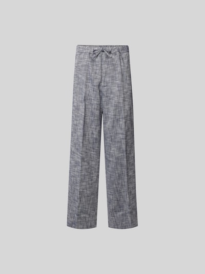 Produktfoto, Wide Fit Stoffhose mit Bügelfalten von Officine Générale aus Reine Baumwolle, elastischer Bund mit Tunnelzug, Gesäßtasche, graue Struktur, Innenbeinlänge 42 cm, Bundweite 78 cm, lockere Form, feine Textur