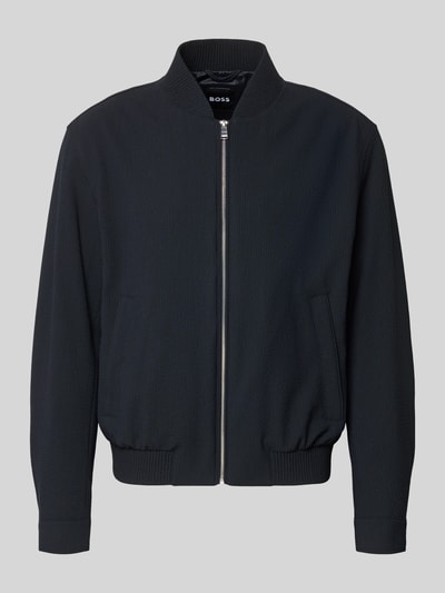 Produktfoto, Regular Fit Blouson mit Baseball-Kragen Modell 'H-COMBO' von BOSS aus dunkelblau gestreiftem Seersucker mit Reißverschluss und Metall-Label.