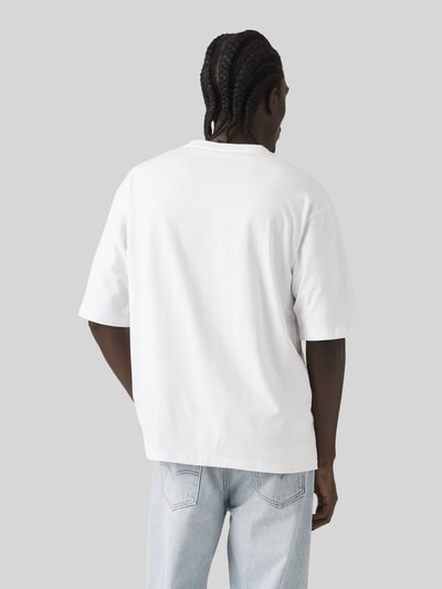 Levi's® Loose Fit T-Shirt mit Brusttasche Weiss 4