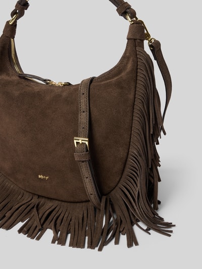 Produktfoto, Handtasche aus Leder mit Fransen Modell 'NANA' von Abro in Braun mit Label-Detail und goldenem Reißverschluss, strukturierte Oberfläche