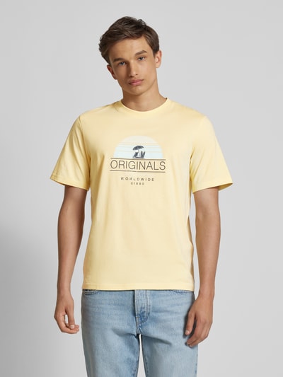 Jack & Jones T-shirt z nadrukiem z logo model ‘CYRUS’ Jasnożółty 4