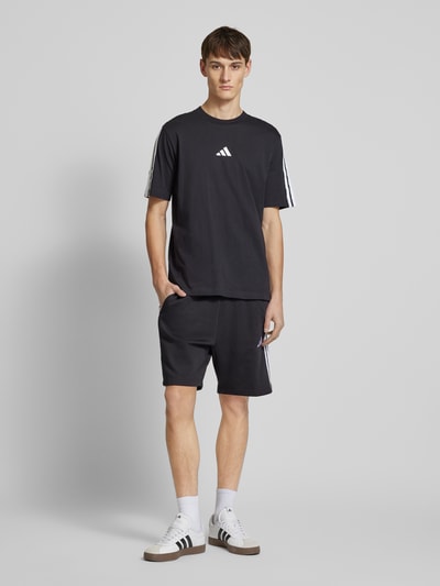 ADIDAS SPORTSWEAR Regular Fit Sweatshorts mit Label-Stitching Black 1