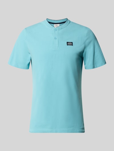 Produktfoto, Regular Fit Poloshirt aus Baumwoll-Mix von s.Oliver RED LABEL in Hellblau, einfarbig, kurzarm, Piqué-Struktur, Label Patch vorn