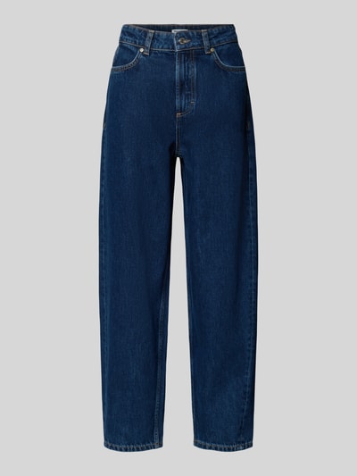 Produktfoto, Barrel Leg Jeans aus reiner Baumwolle Modell 'STINE CROPPED' von Marc O'Polo Denim, jeansowa tkanina, kolor jednolity, wysoki stan, długość cropped, 5 kieszeni, szlufki na pasek, łatka z logo, szew z logo, zapięcie na guzik i ukryty zamek, denim z czystej bawełny.