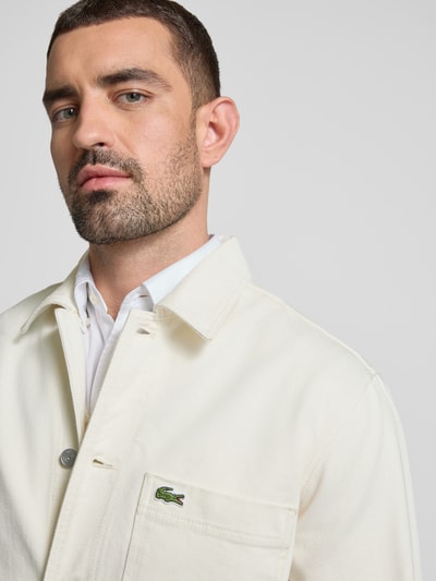 Lacoste Relaxed Fit Hemdjacke mit Eingrifftaschen Offwhite 3