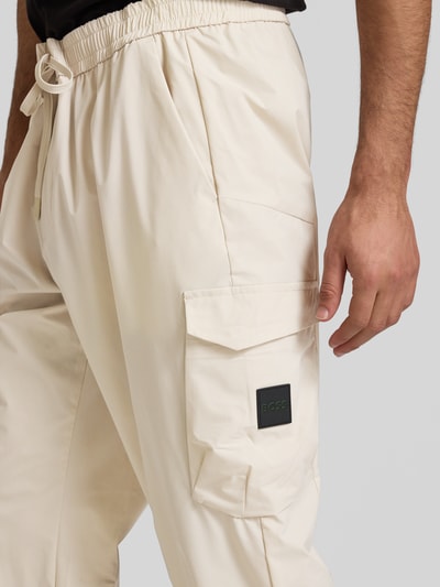 BOSS Green Tapered fit cargobroek met elastische band, model 'Urbanex' Beige - 3