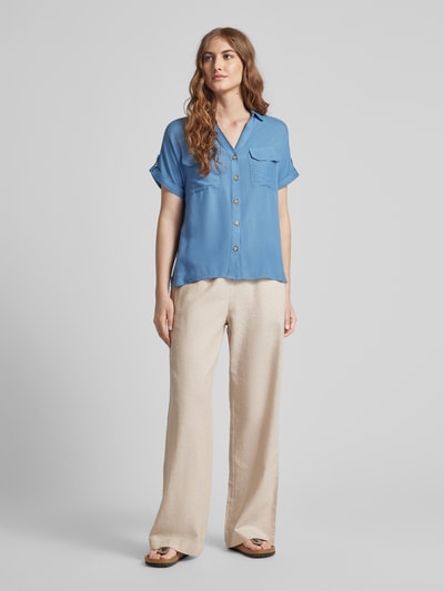 Vero Moda Bluzka koszulowa z listwą guzikową model ‘BUMPY’ Niebieski 1