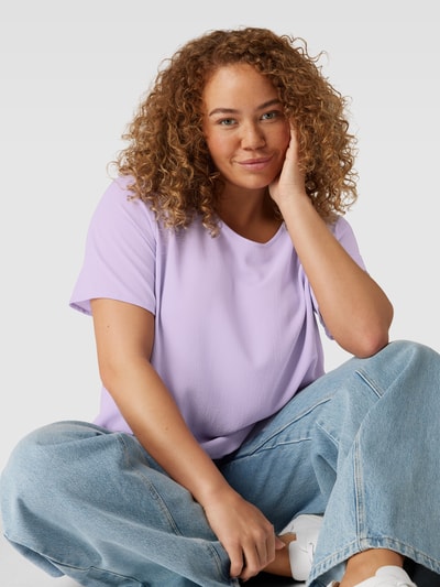 ONLY CARMAKOMA PLUS SIZE Blusenshirt mit Rundhalsausschnitt Modell 'CARLUXMIE' Flieder 3