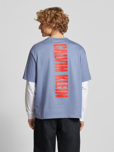 Calvin Klein Jeans Oversized T-Shirt mit Label-Print Hellblau 5