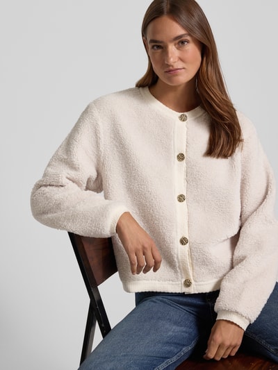 Neo Noir Strickjacke mit Knopfleiste Offwhite 3