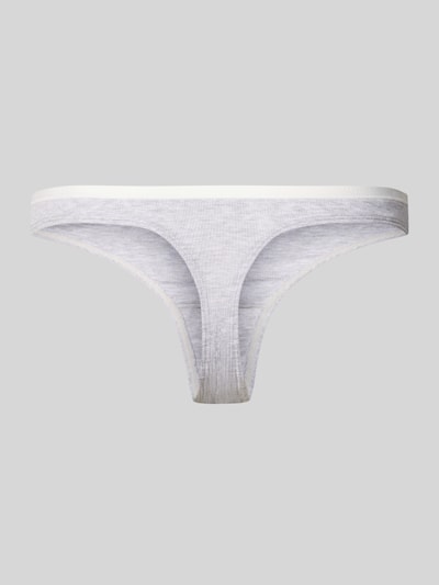 Produktfoto, String mit elastischem Logo-Bund von Jake*s Casual aus Micromodal-Mix, fein gerippte, weiche und nachhaltige Ware in Hellgrau.