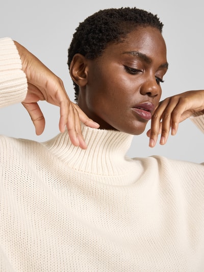 Juvia Oversized Pullover mit Kaschmir-Anteil Ecru 3