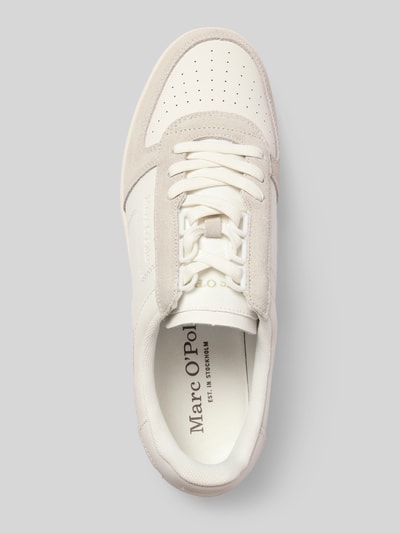 Productfoto, witte en lichtgrijze sneakers van leer, glad oppervlak, details met suède, Sneaker uit echt leer 'AGAR 3A' van Marc O'Polo, heren sneakers.