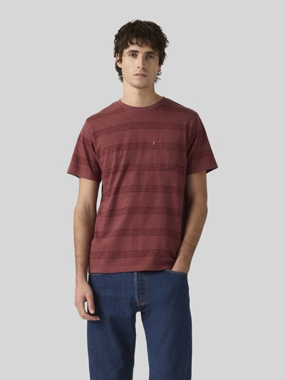Levi's® Regular Fit T-Shirt mit Rundhals Rot 4