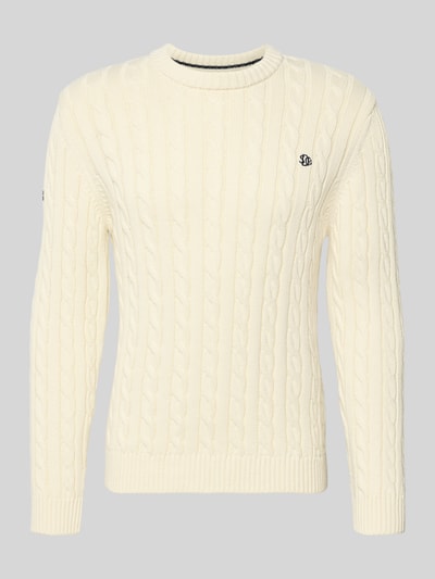 Produktfoto, cremefarbener Slim Fit Pullover in Strick-Optik von Superdry aus reiner Baumwolle mit Rundhalsausschnitt und Logo-Stitching.