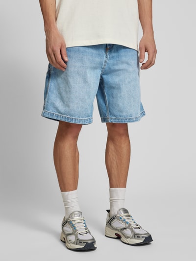 Carhartt Work In Progress Szorty jeansowe z efektem znoszenia model ‘OG SINGLE KNEE SHORT’ Jeansowy niebieski 4