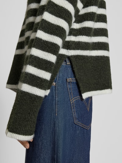 PIECES Relaxed Fit Strickpullover mit Woll-Anteil Modell 'LINE' Dunkelgruen Melange 3