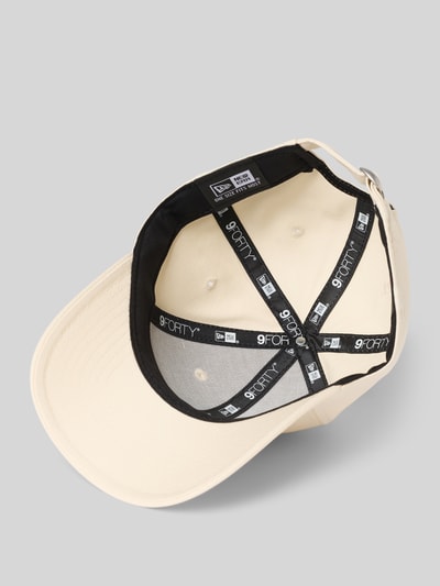 Produktfoto, Base Cap mit Motiv-Stitching von New Era aus bawełna, curved visor, wyhaftowany motyw, wyhaftowane logo