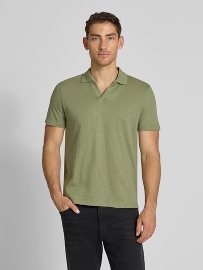 MCNEAL Slim Fit Poloshirt mit V-Ausschnitt Lind 4