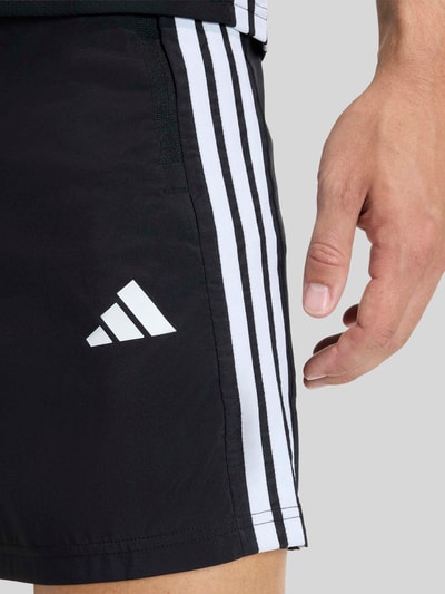 adidas Training Regular Fit Sportshorts mit Kontraststreifen Black 5