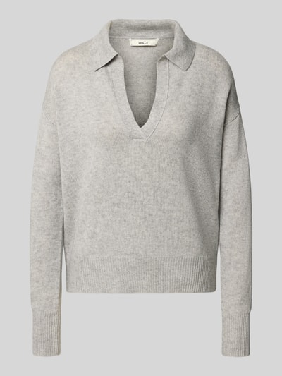 0039 Italy Strickpullover aus Kaschmir-Leinen-Mix mit V-Ausschnitt Modell 'IRIS' Hellgrau 2