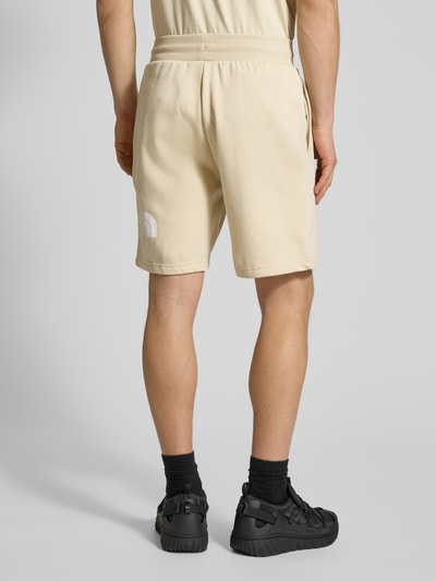 The North Face Regular fit sweatshorts met elastische band, model 'EASY' Beige - 5