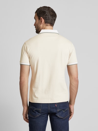 Barbour Slim Fit Poloshirt mit Label-Stitching Modell 'Consay' Sand 5