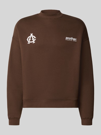 Produktfoto, Sweatshirt mit Label-Stickerei von ANOTHER COTTON LAB, mieszanka bawełny, luźny krój, okrągły dekolt, prążkowane wykończenia, Długość tyłu w rozmiarze M: 63 cm, Długość rękawów w rozmiarze M: 58 cm