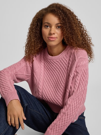 Guess Jeans Sweter z dzianiny z fakturowanym wzorem i okrągłym dekoltem Różowy 3