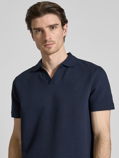 MCNEAL Regular Fit Poloshirt mit V-Ausschnitt Dunkelblau 3