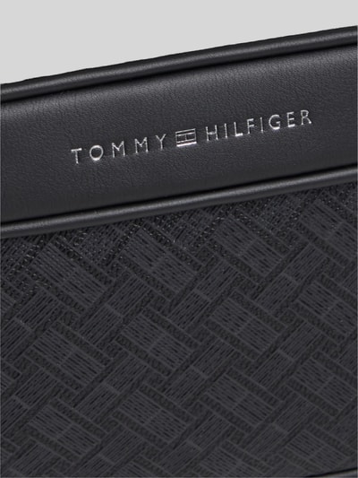 Tommy Hilfiger Kulturbeutel/ Kosmetiktasche mit Logo-Schriftzug Modell 'MODERN MONOGRAM WASHBAG' BLACK 2